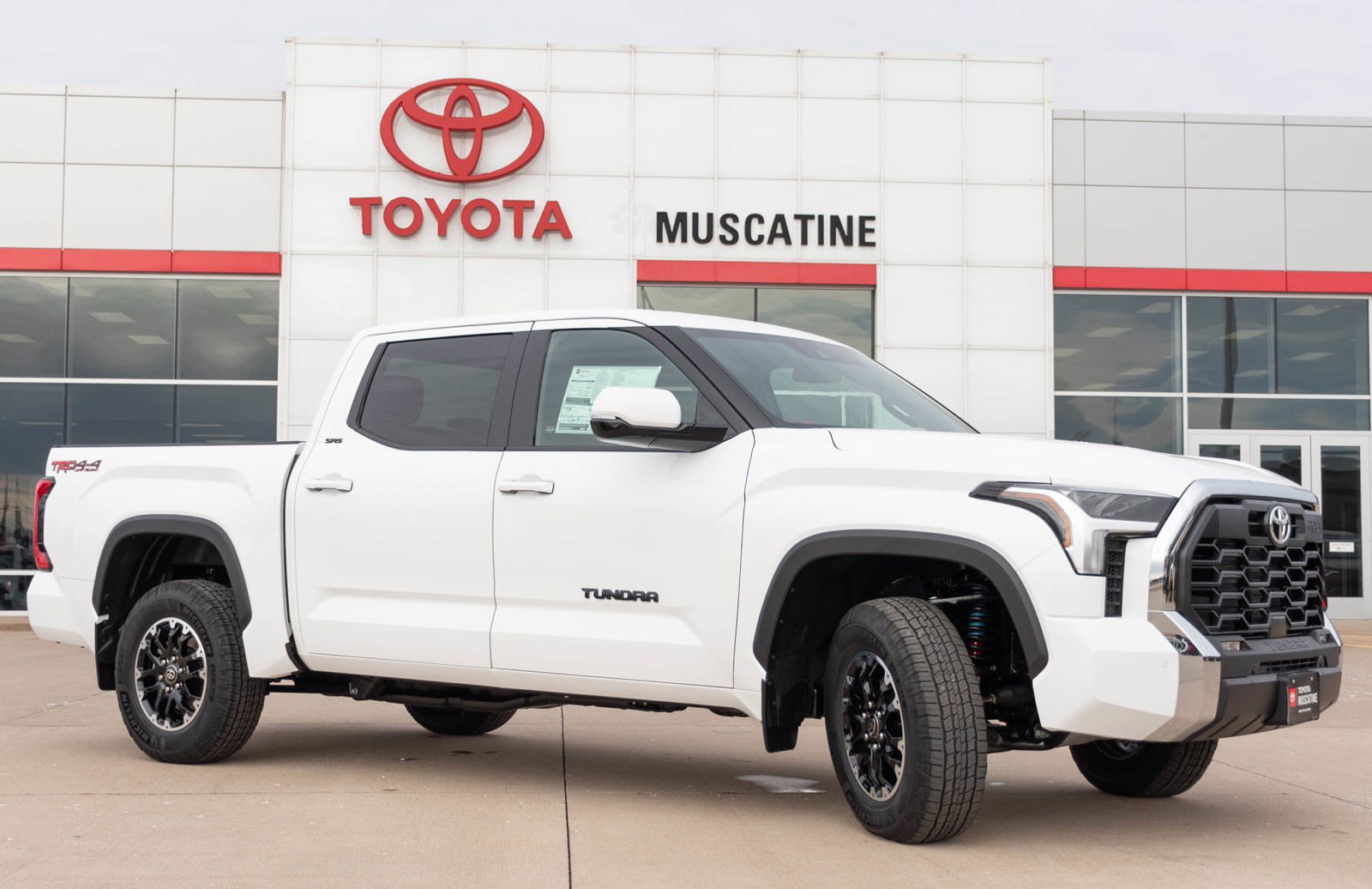 New 2025 Toyota Tundra SR5