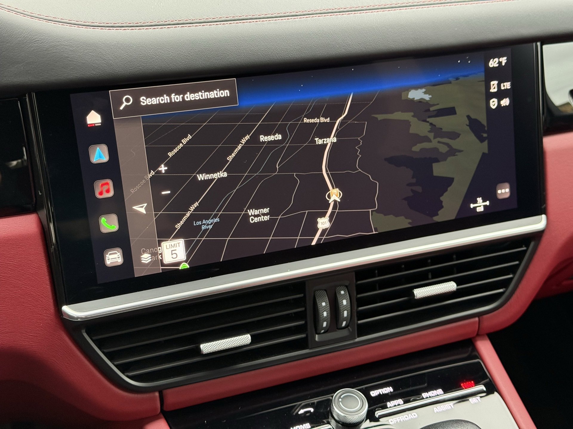 Used 2023 Porsche Cayenne image 20