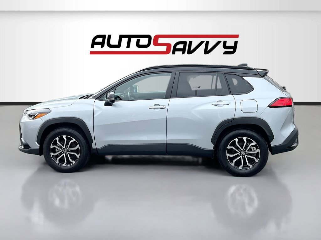 Used 2025 Toyota Corolla Cross AWD Hybrid image 4