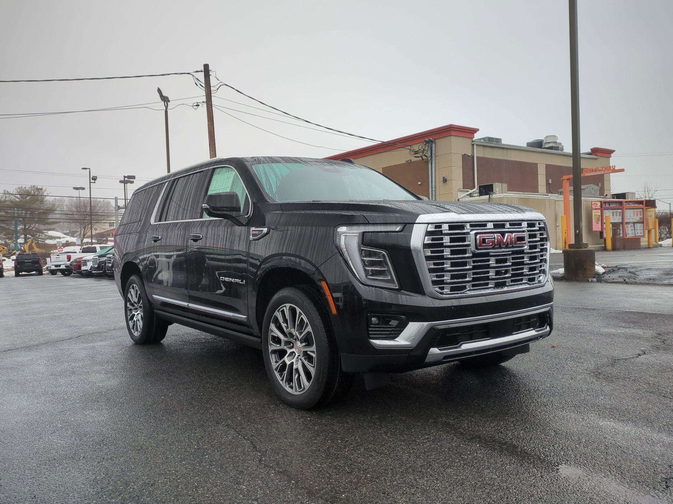 New 2026 GMC Yukon XL Denali w/ Sun & Power Step Package image 3