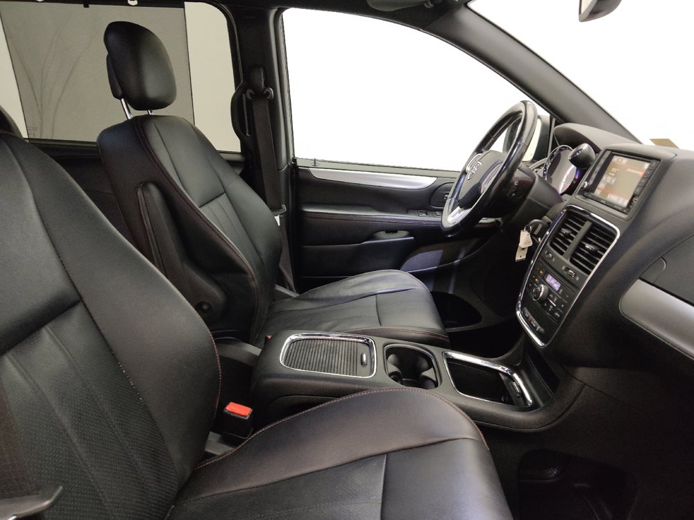 Used 2019 Dodge Grand Caravan GT FWD image 21