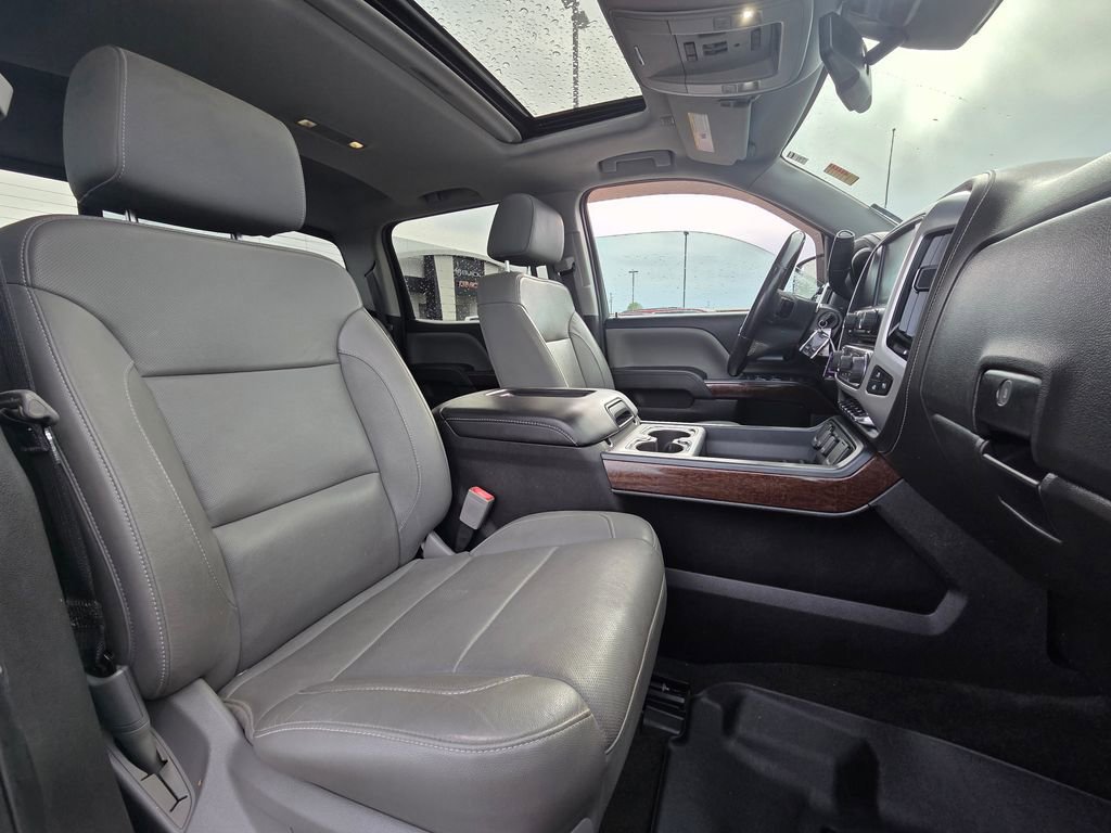 Used 2018 GMC Sierra 1500 SLT AWD/4WD image 30