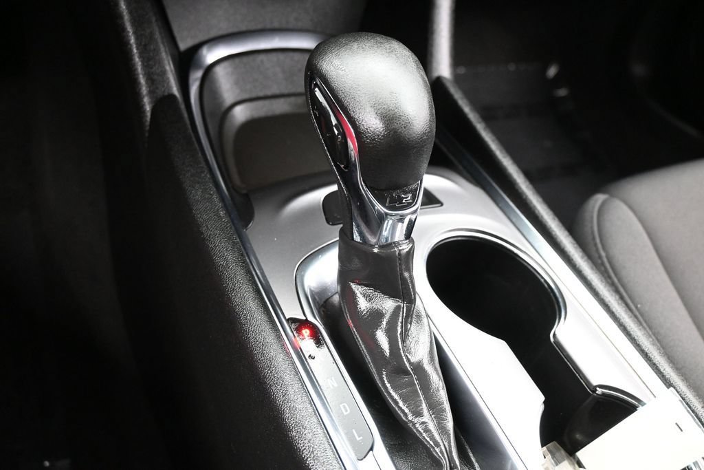 Used 2024 Chevrolet Malibu LT FWD image 21