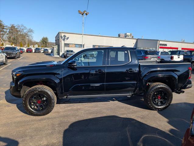 Certified 2025 Toyota Tacoma TRD Pro AWD/4WD image 3