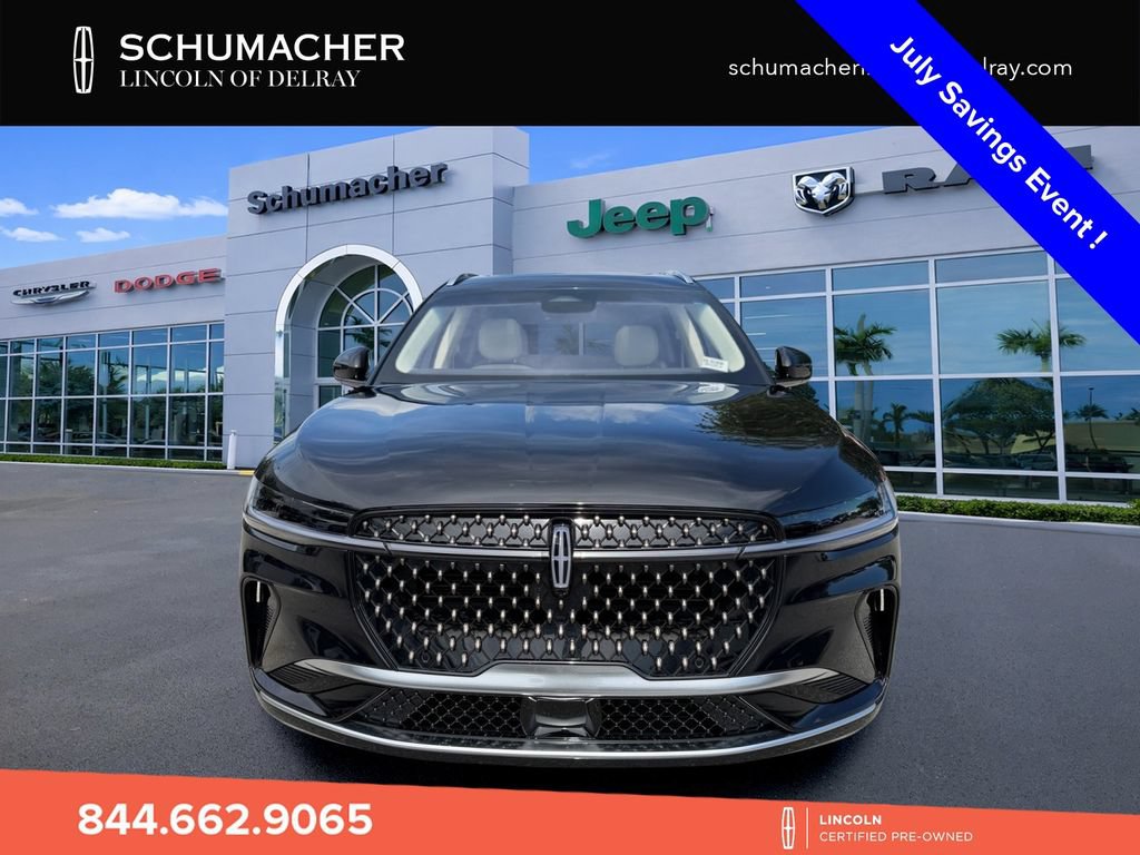 Used 2024 Lincoln Nautilus Black Label AWD/4WD image 2