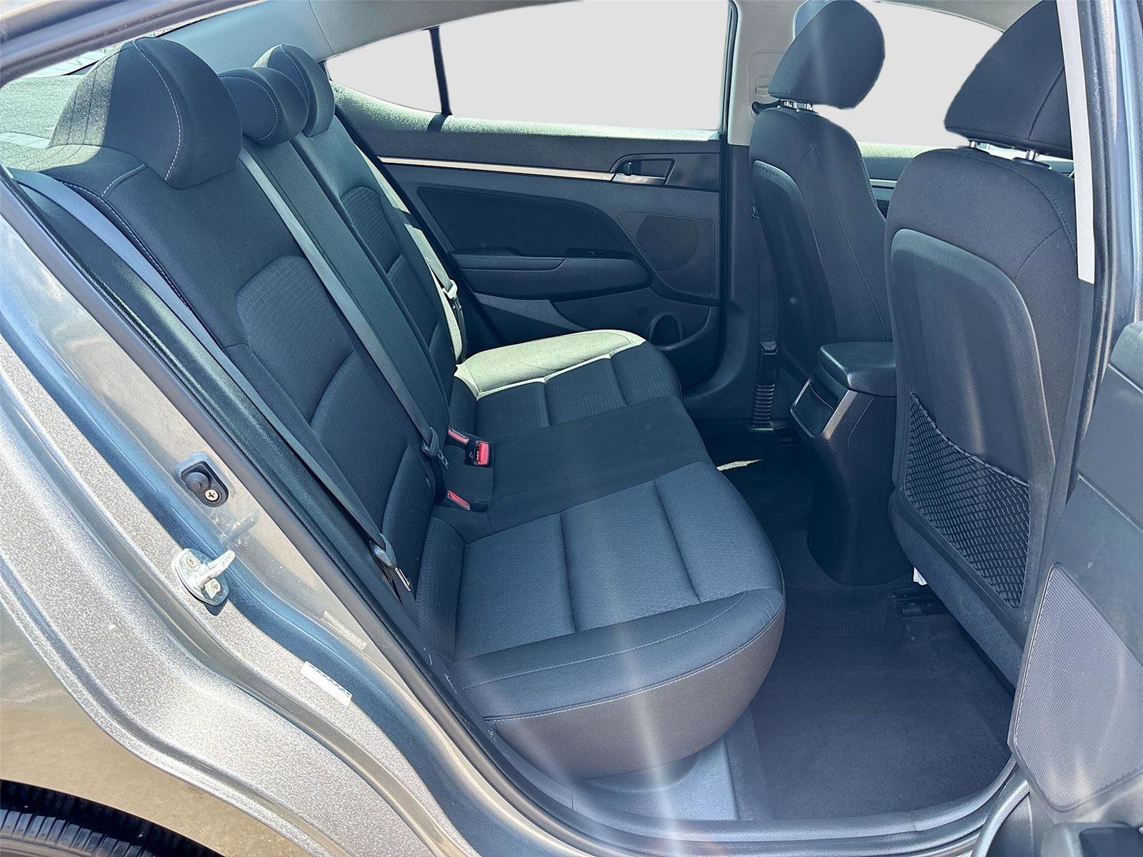 Used 2018 Hyundai Elantra Value Edition FWD image 25