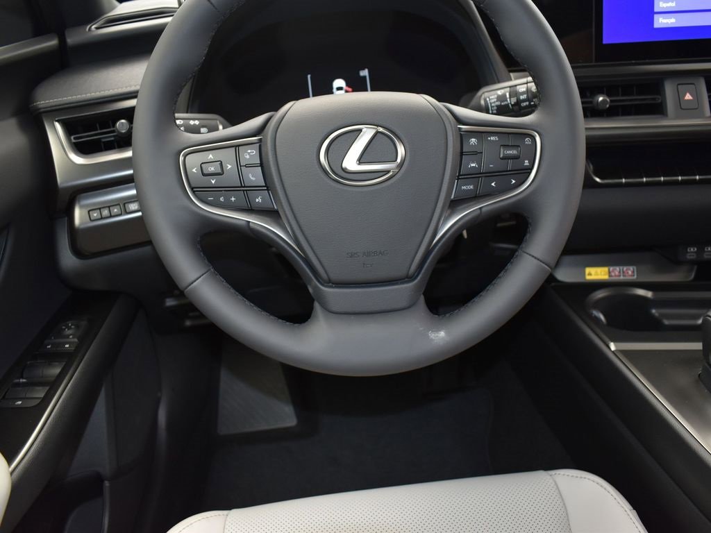 New 2025 Lexus UX 300h FWD image 25