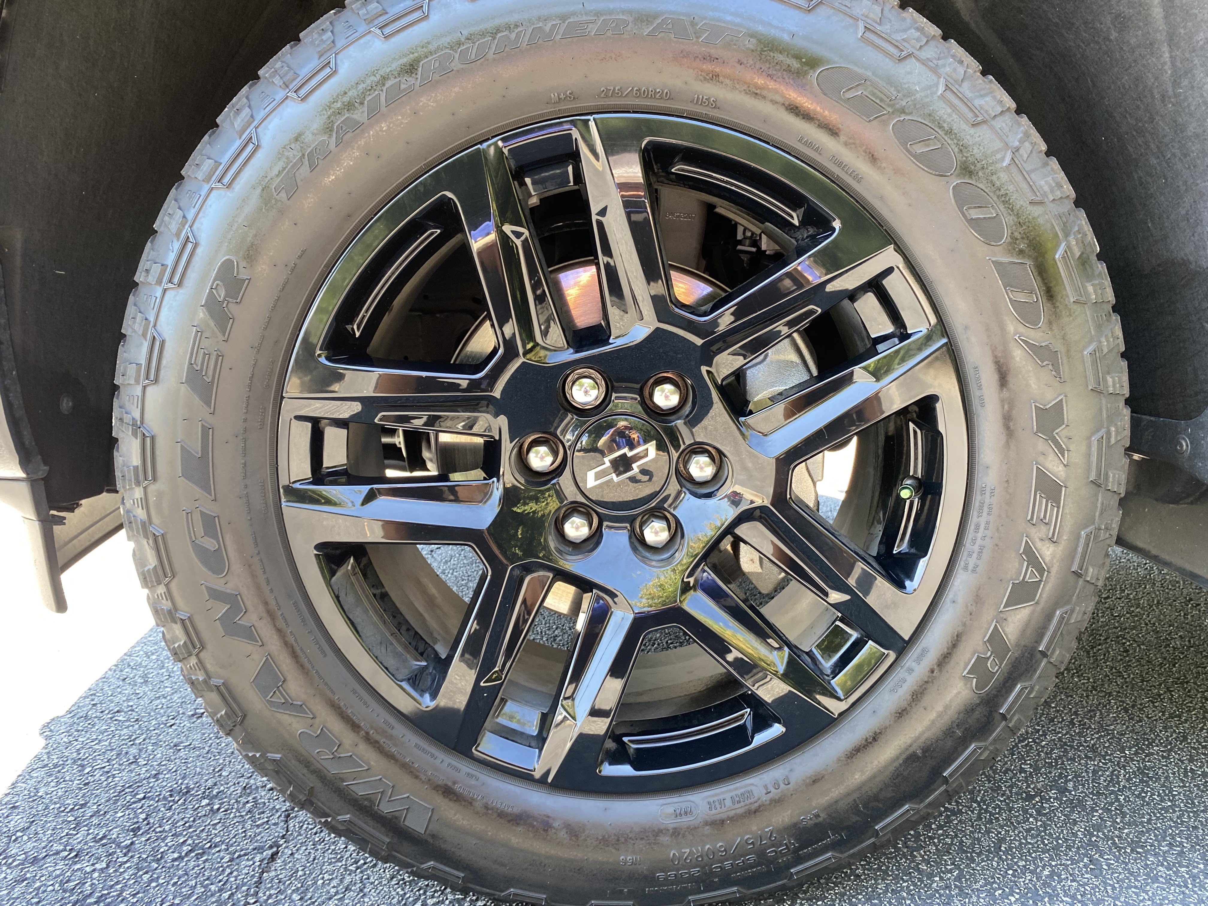 Used 2025 Chevrolet Silverado 1500 Custom w/ Turbomax Blackout Package AWD/4WD image 40