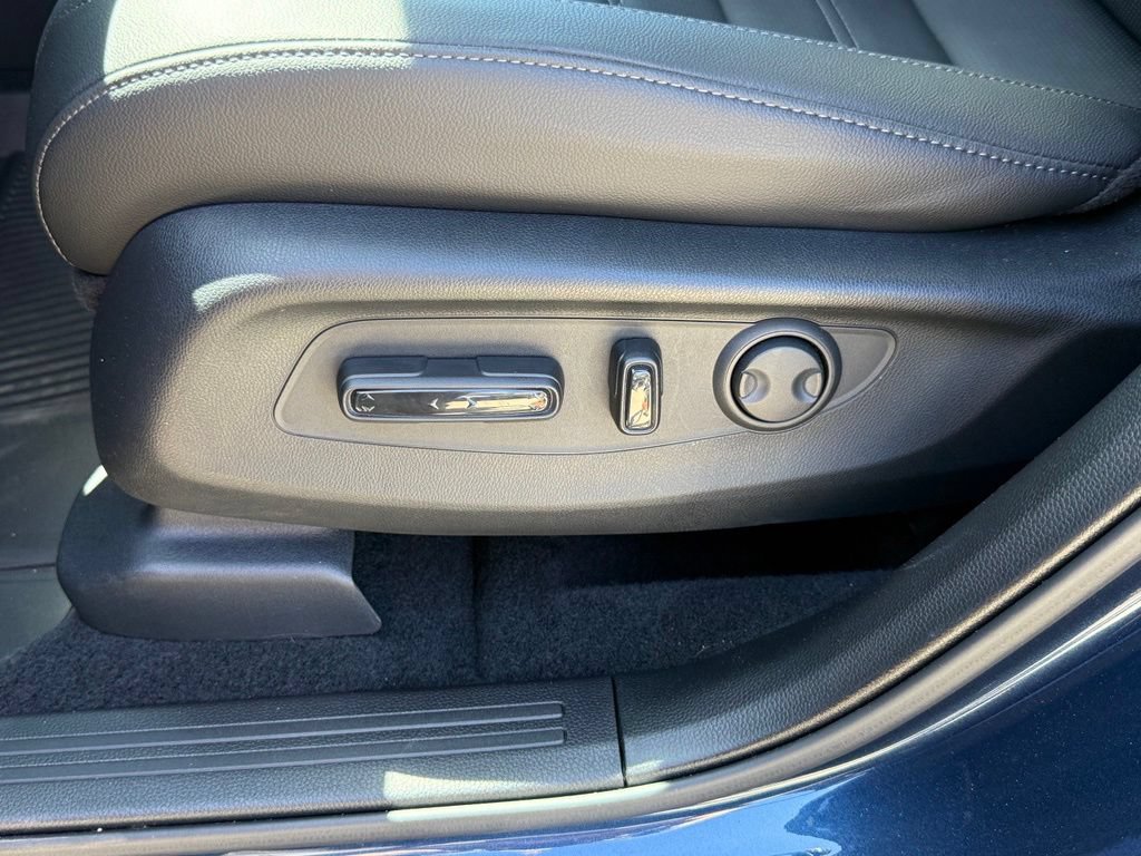 Certified 2026 Honda CR-V EX-L image 29