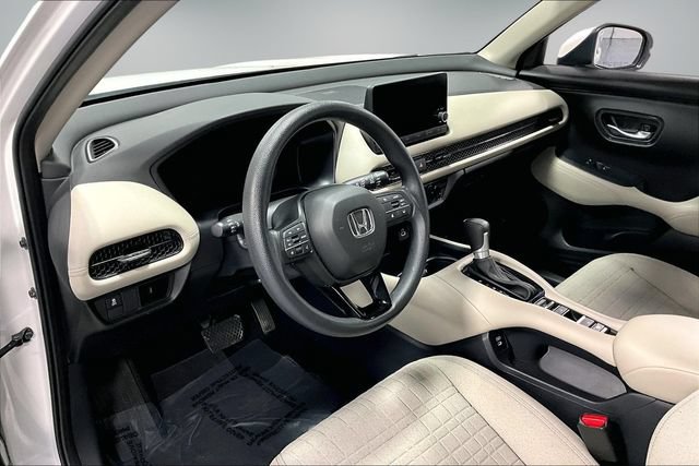 Used 2024 Honda HR-V LX image 16