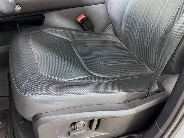 Certified 2022 Land Rover Defender 110 X-Dynamic HSE image 22