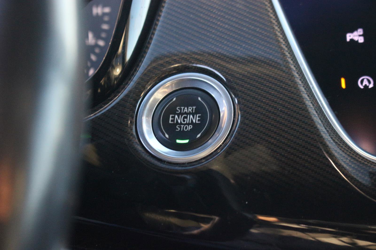 Used 2020 Cadillac XT6 Premium Luxury w/ Platinum Package image 34