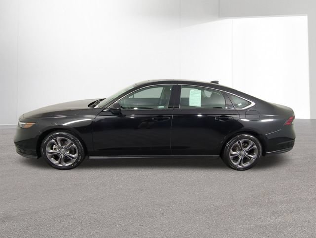 Used 2023 Honda Accord EX image 14