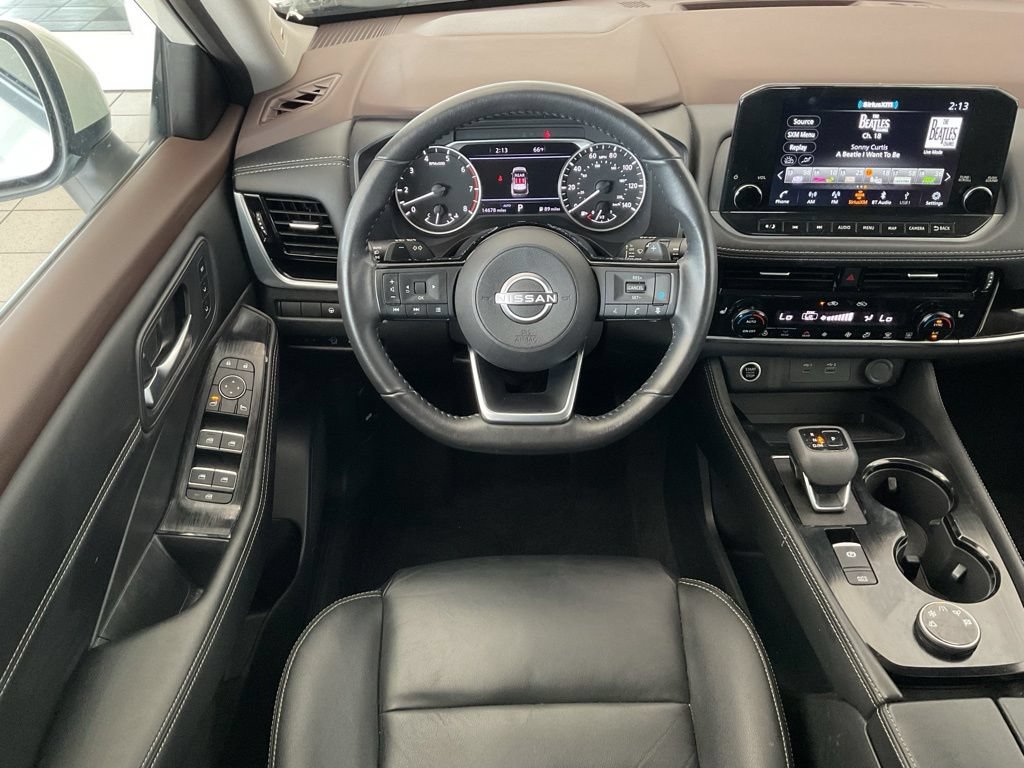 Used 2023 Nissan Rogue SL w/ SL Premium Package AWD/4WD image 16