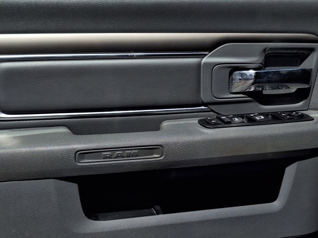 Used 2018 RAM 1500 Big Horn image 9