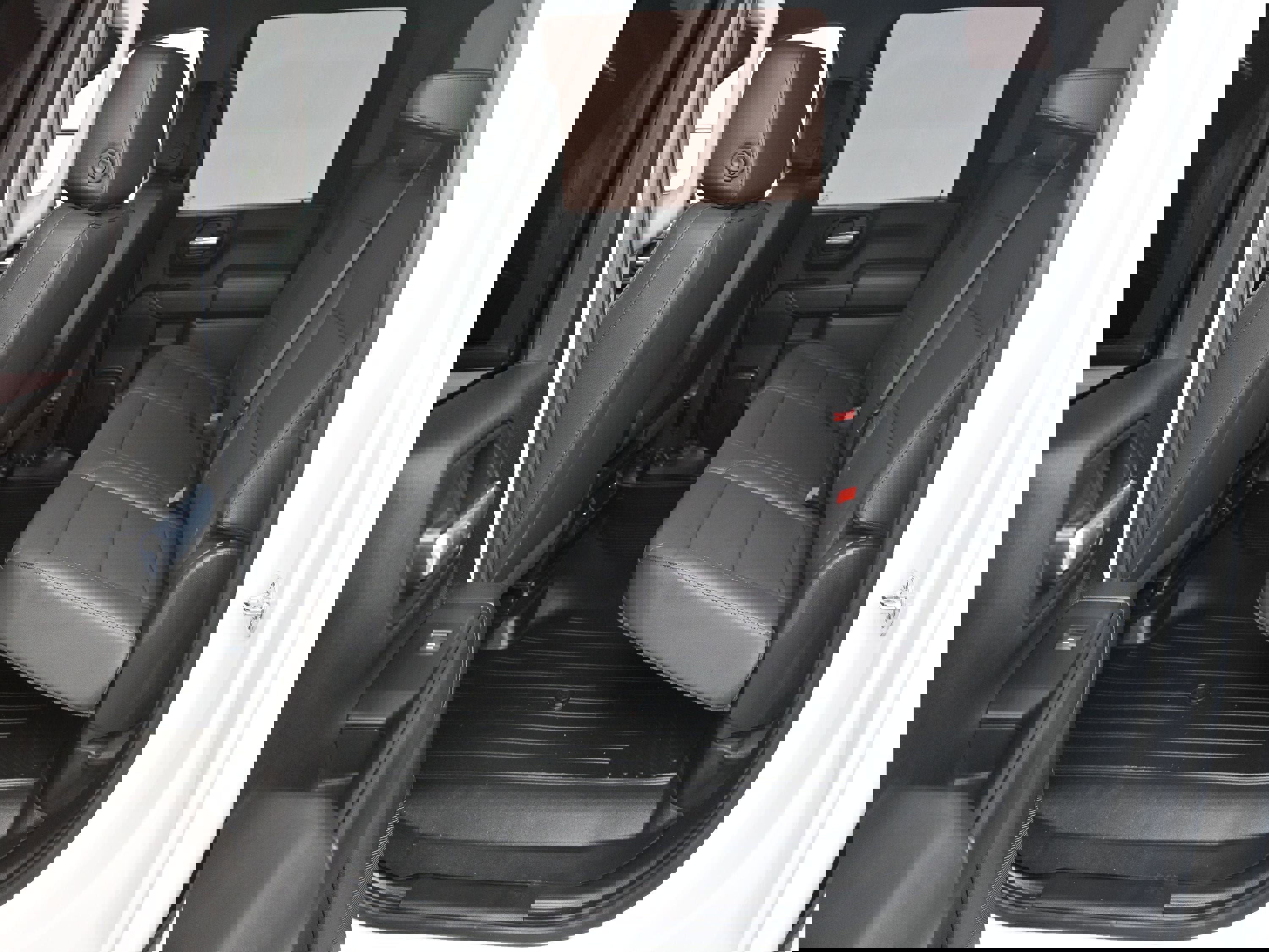 Certified 2025 Chevrolet Silverado 2500 W/T image 24