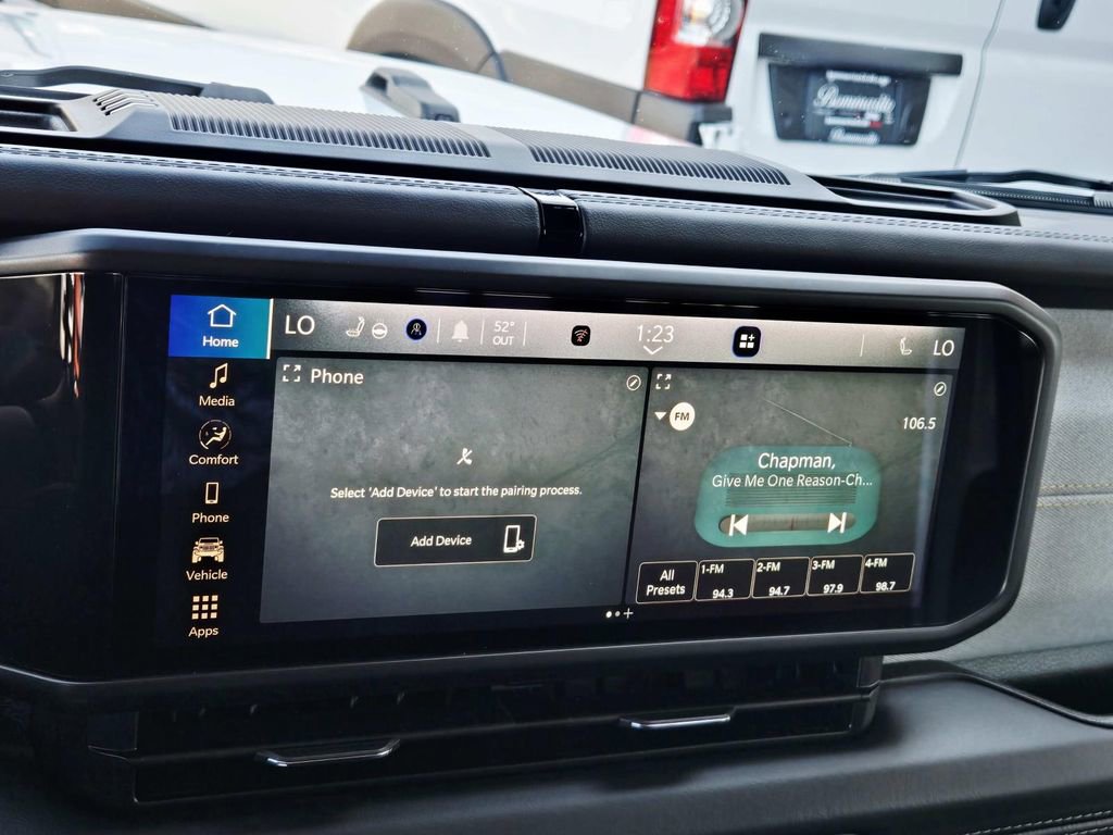 Used 2025 Jeep Wrangler Unlimited Sahara image 27