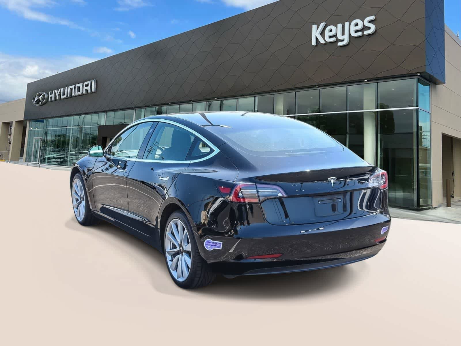 Used 2020 Tesla Model 3 Standard Range Plus RWD image 7