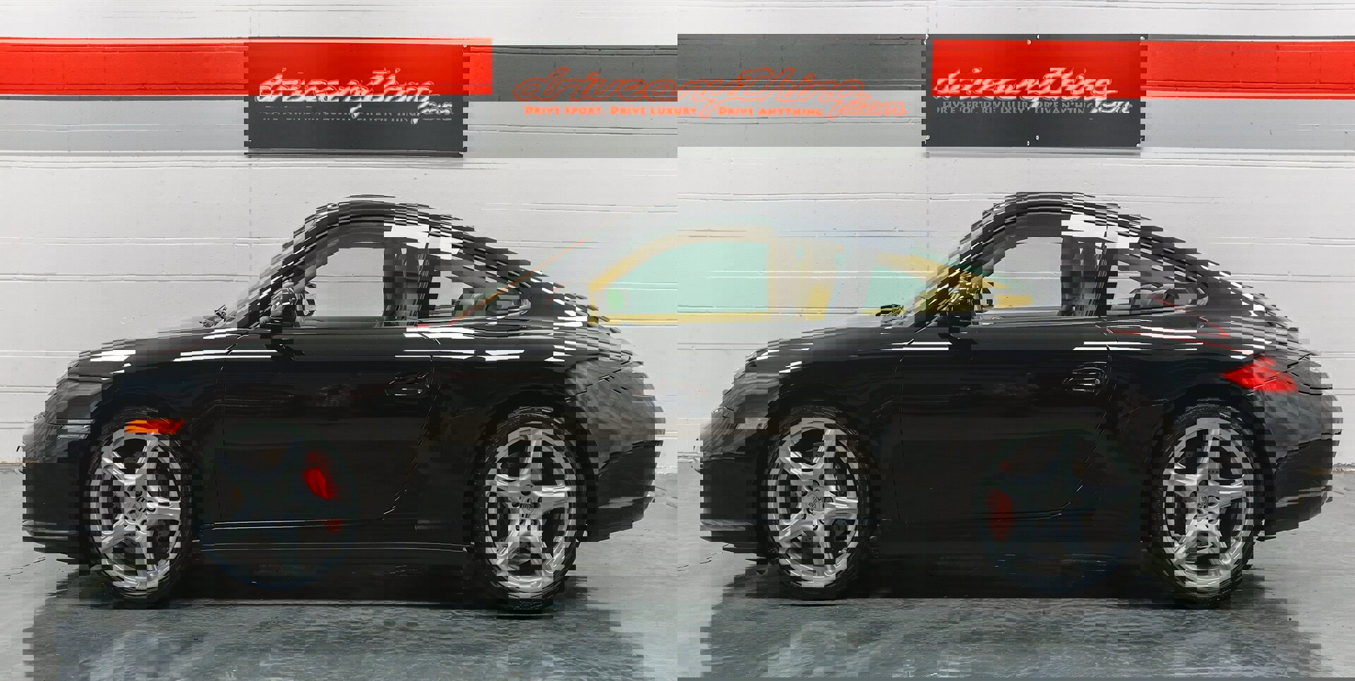 Used 2009 Porsche 911 Carrera 4S image 12