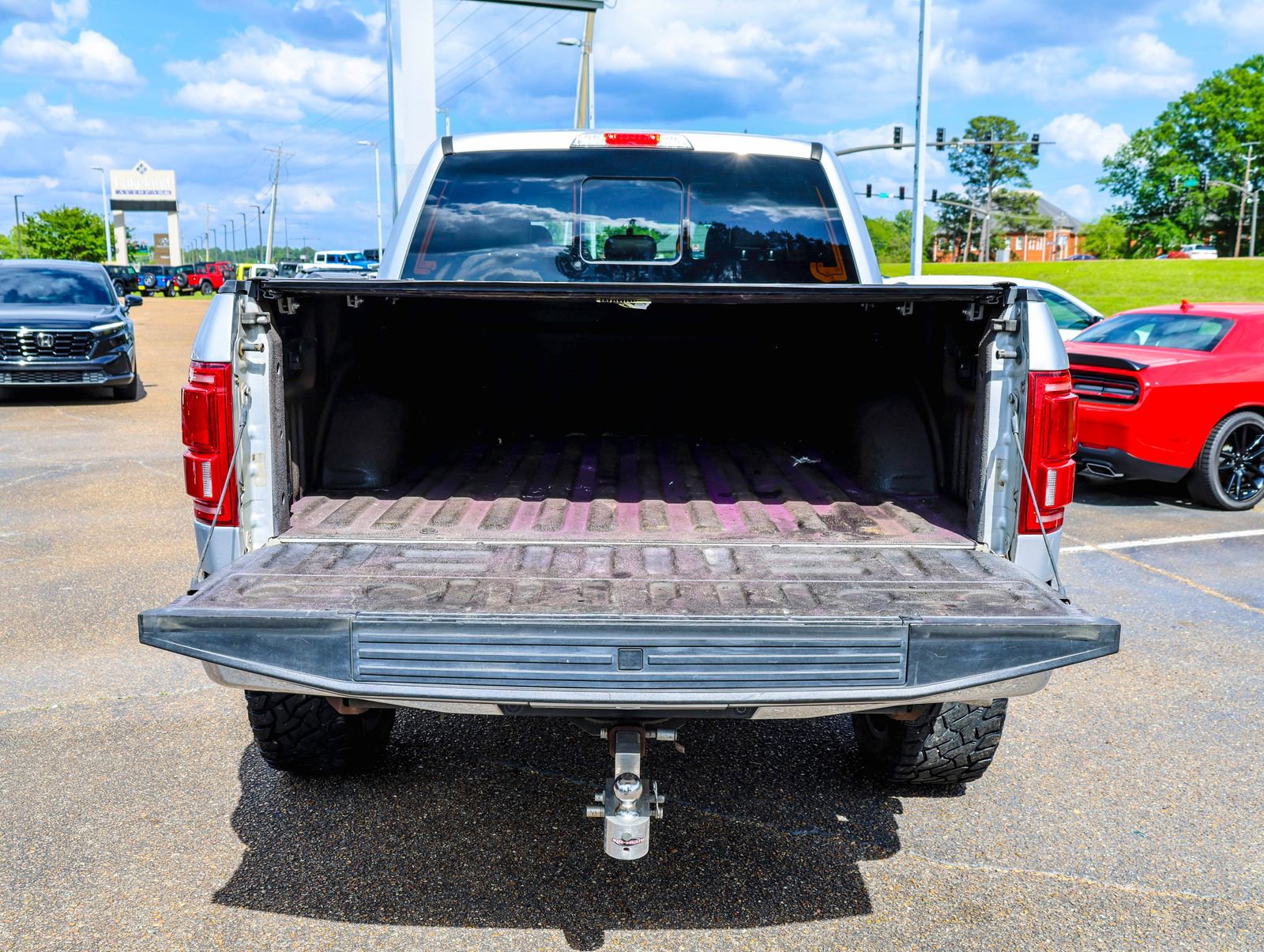 Used 2016 Ford F150 Lariat w/ Equipment Group 502A Luxury image 7