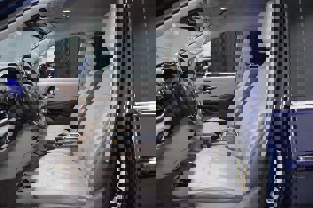 Used 2017 Chrysler Pacifica Touring-L Plus image 12