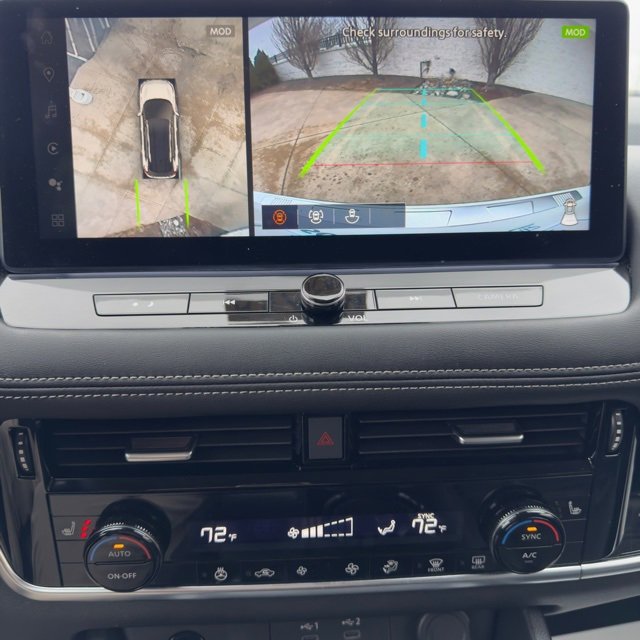 Used 2024 Nissan Rogue SL image 20