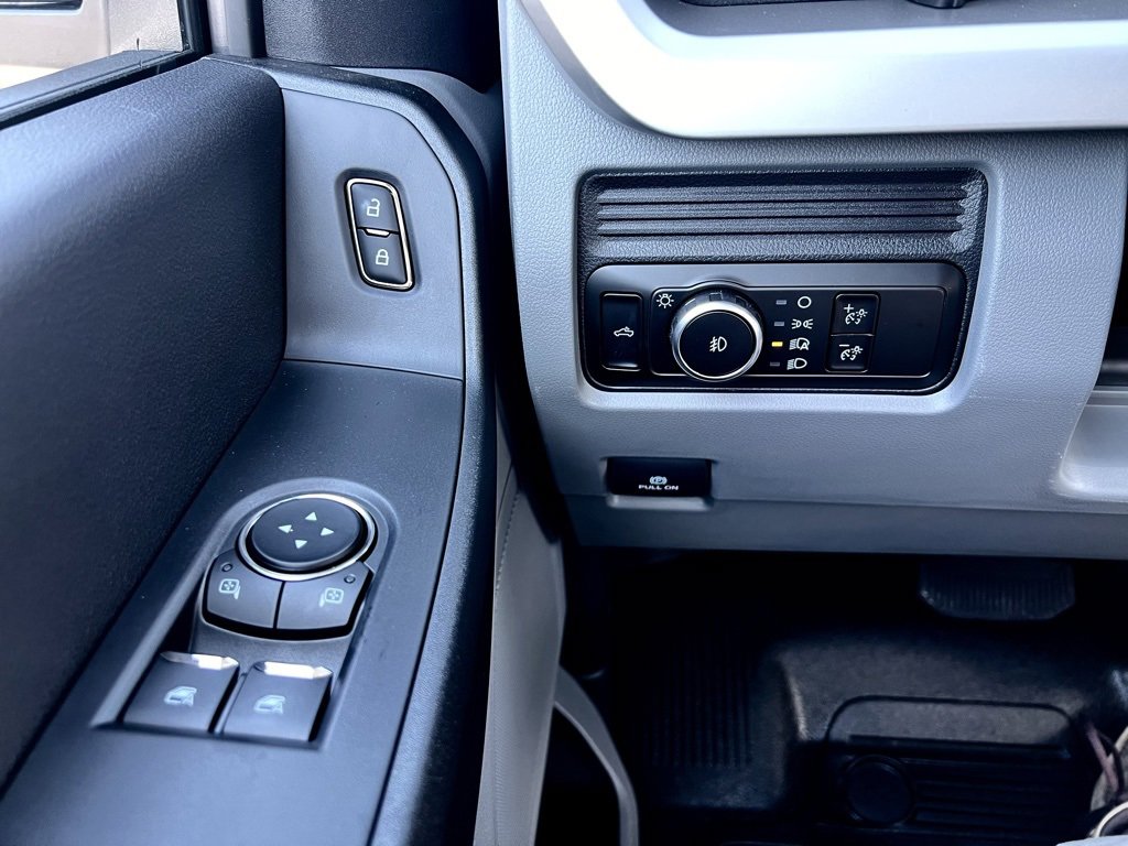 New 2026 Ford F250 XL image 17