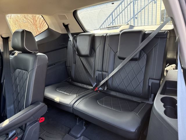 Used 2024 Volkswagen Atlas SEL Premium R-Line image 20