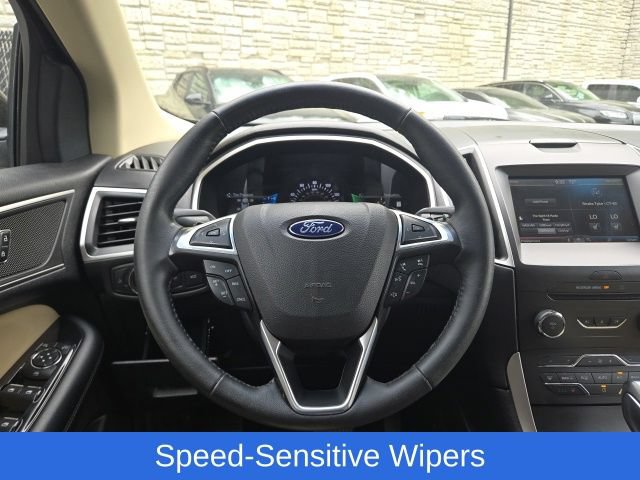 Used 2015 Ford Edge SEL w/ Equipment Group 201A AWD/4WD image 31