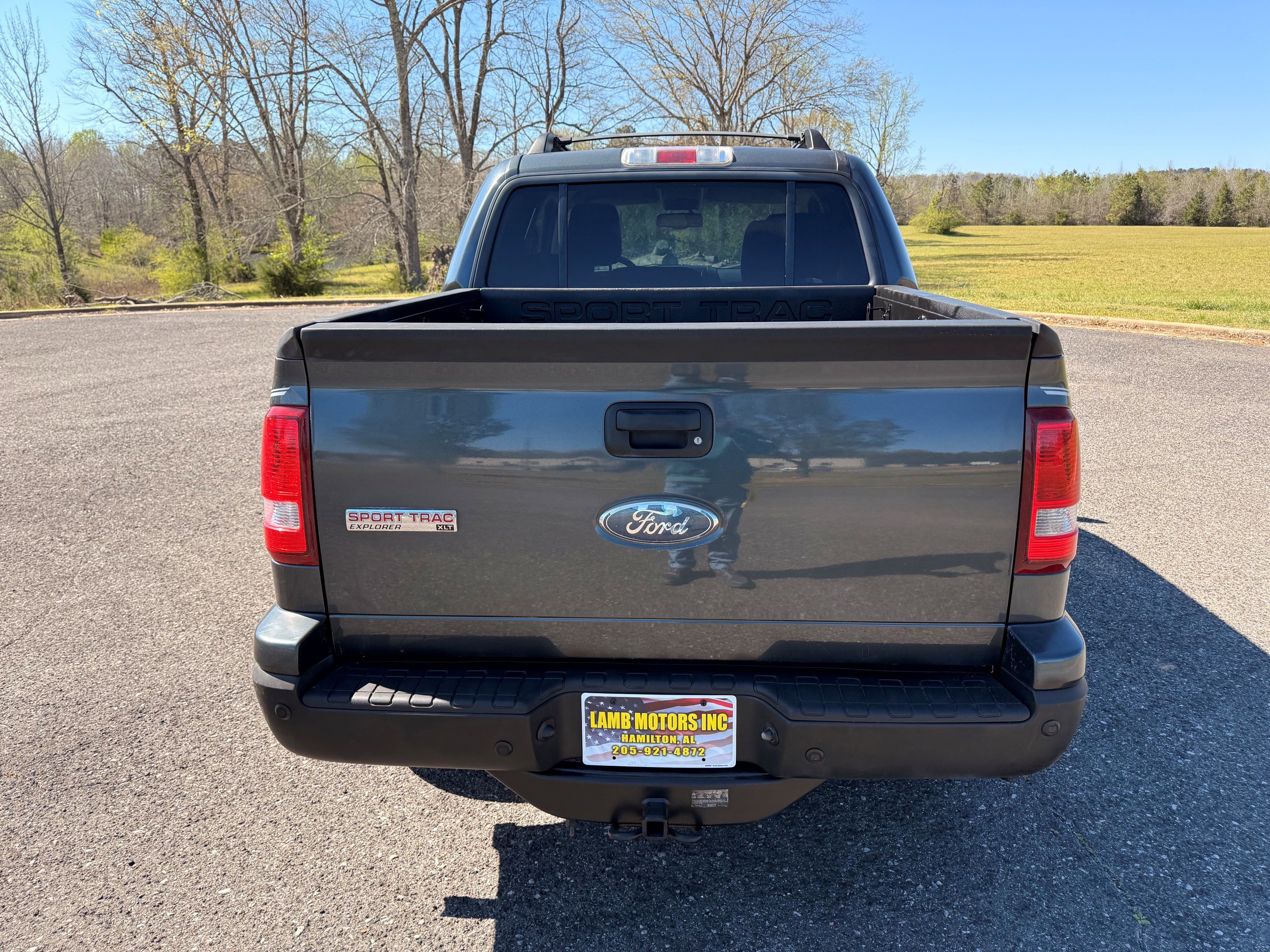 Used 2010 Ford Explorer Sport Trac XLT image 4