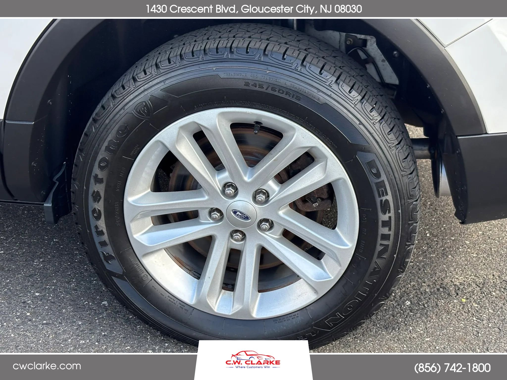 Used 2015 Ford Explorer XLT w/ Equipment Group 202A image 26