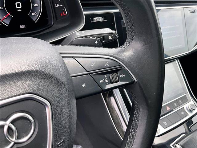 Used 2022 Audi Q7 2.0T Premium w/ Convenience Package AWD/4WD image 21