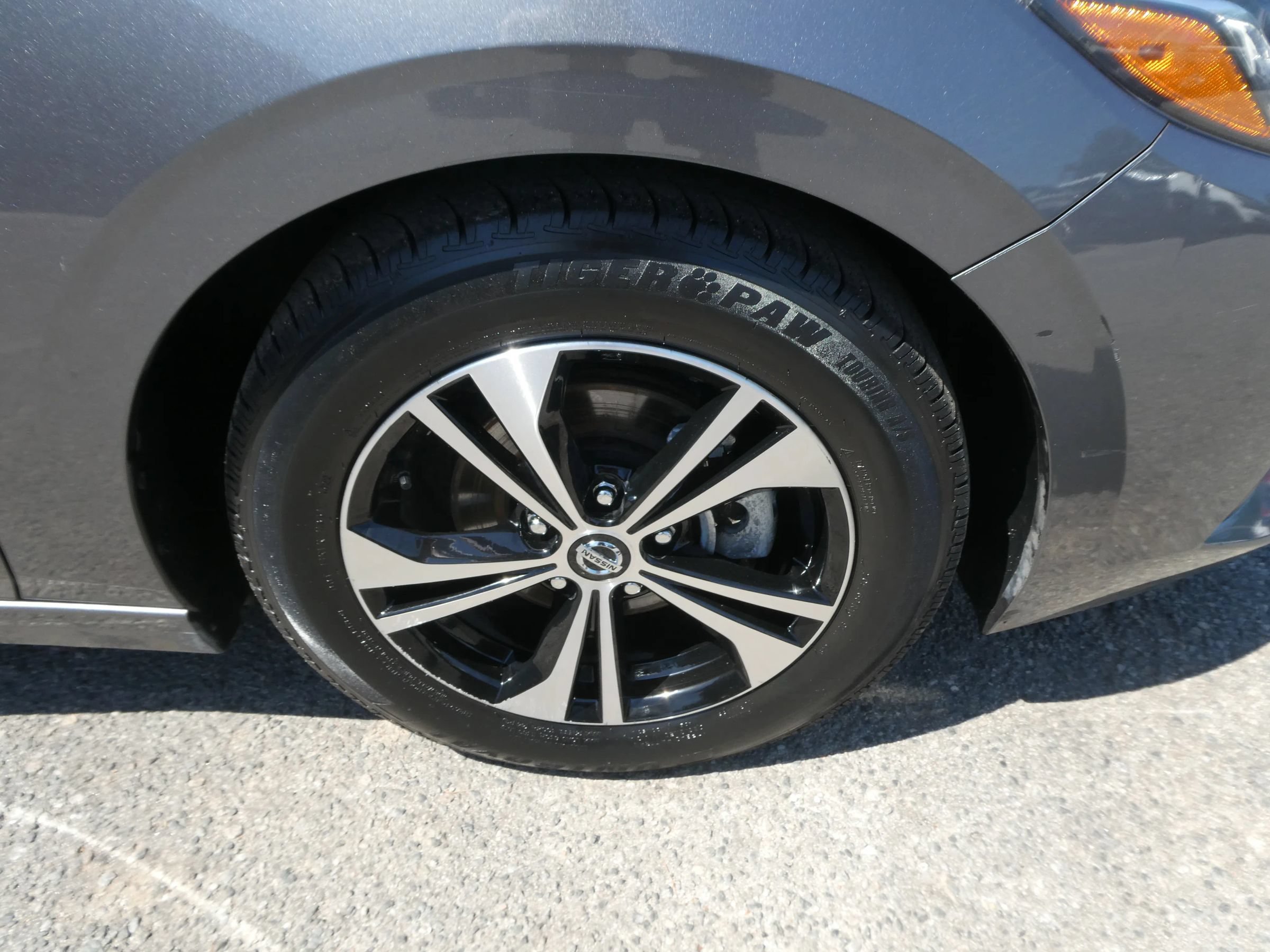 Used 2021 Nissan Sentra SV FWD image 29