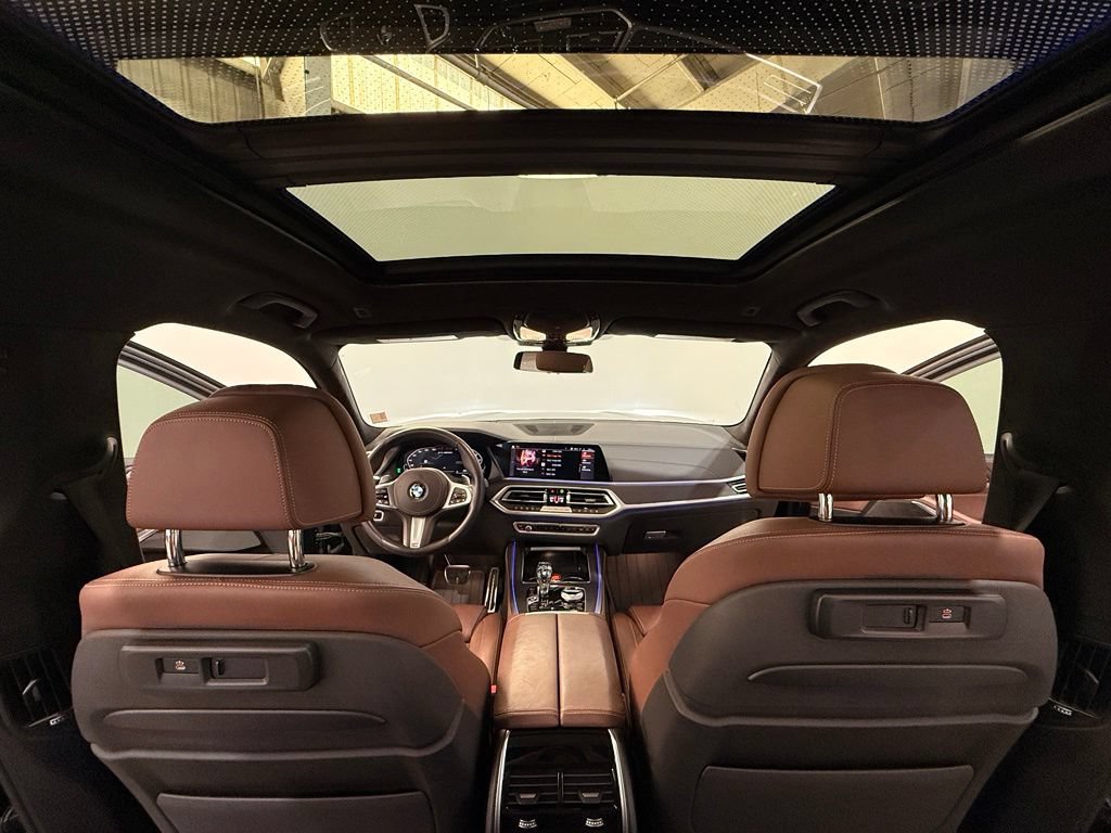 Used 2020 BMW X7 M50i AWD/4WD image 21