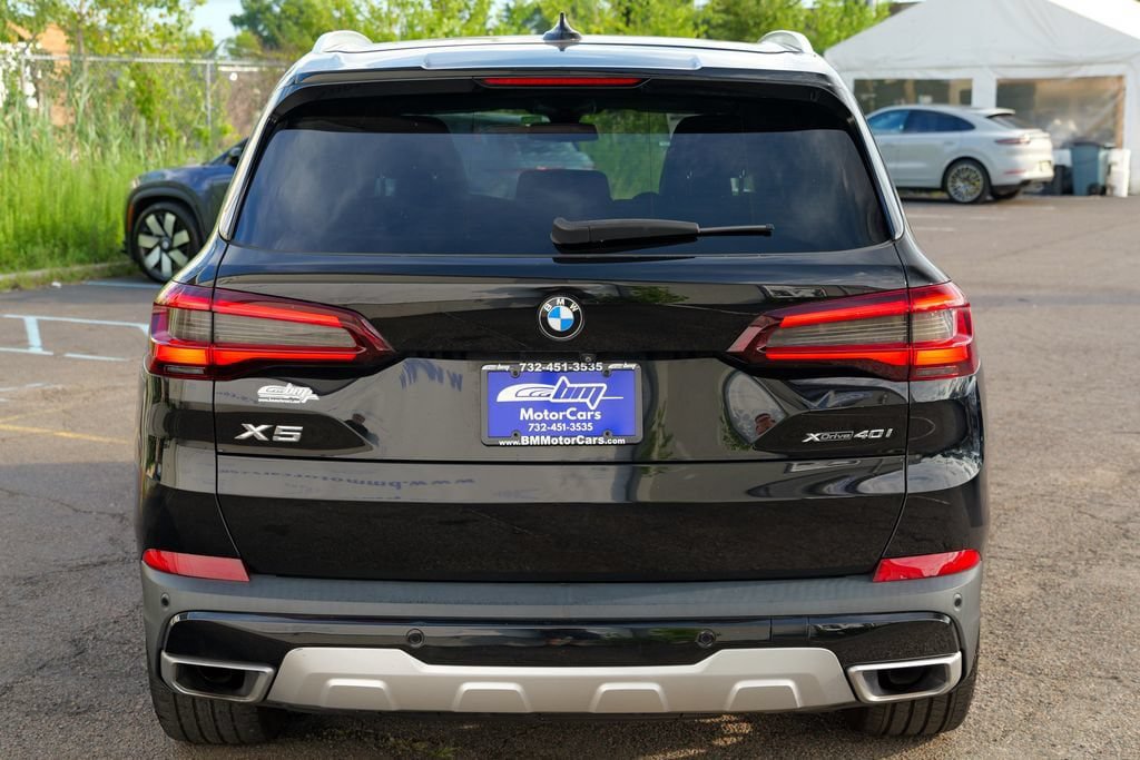 Used 2021 BMW X5 xDrive40i w/ Convenience Package AWD/4WD image 6