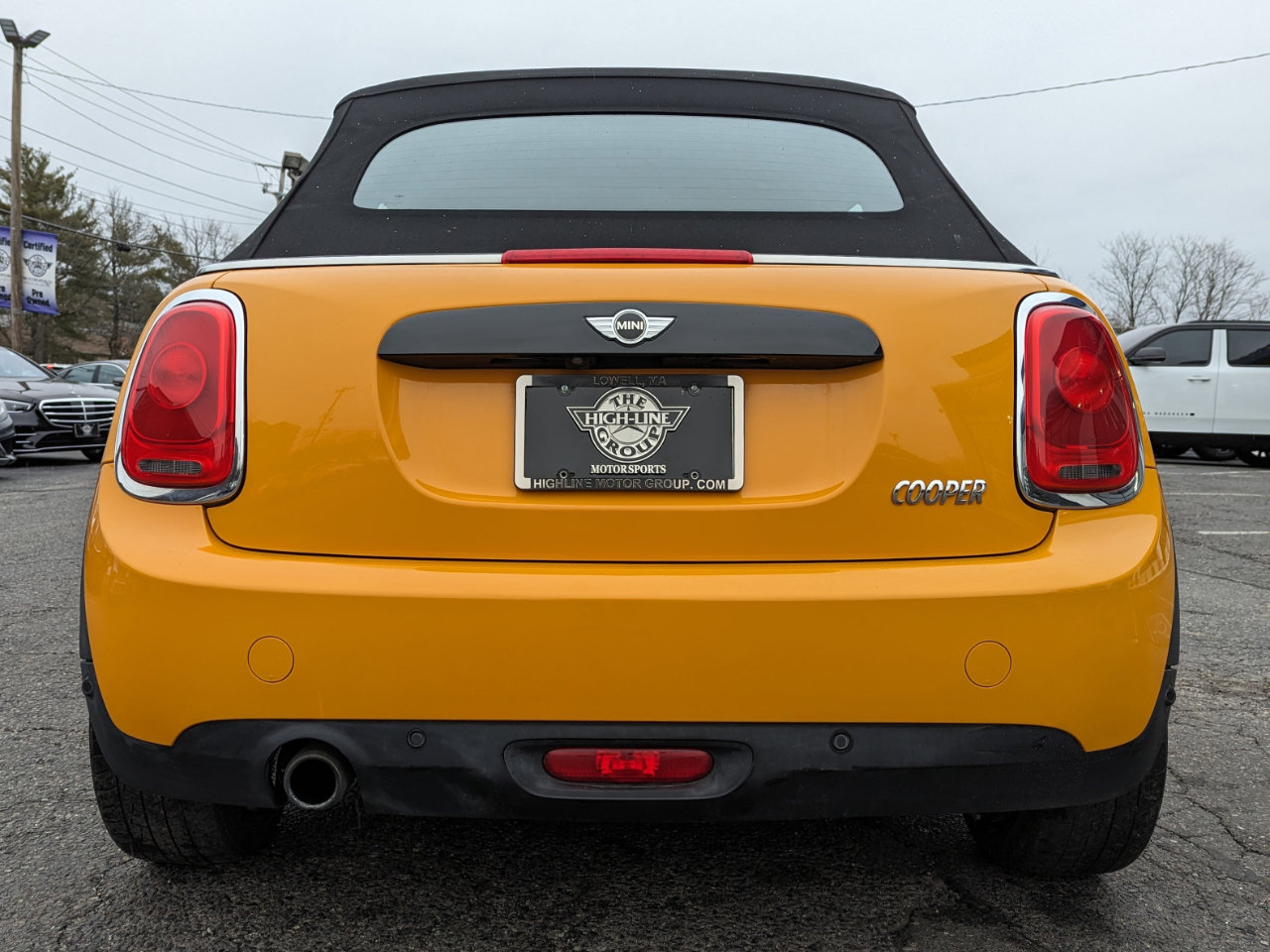 Used 2018 MINI Cooper Convertible image 9