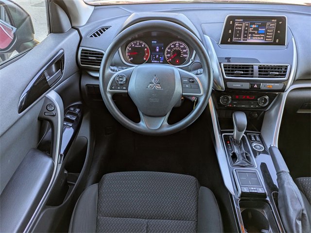 Used 2020 Mitsubishi Eclipse Cross LE image 17