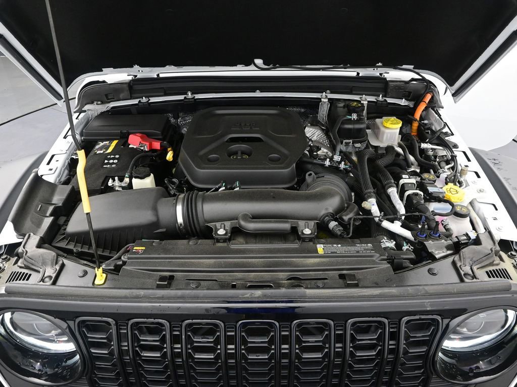 Used 2025 Jeep Wrangler Willys 4xe image 12