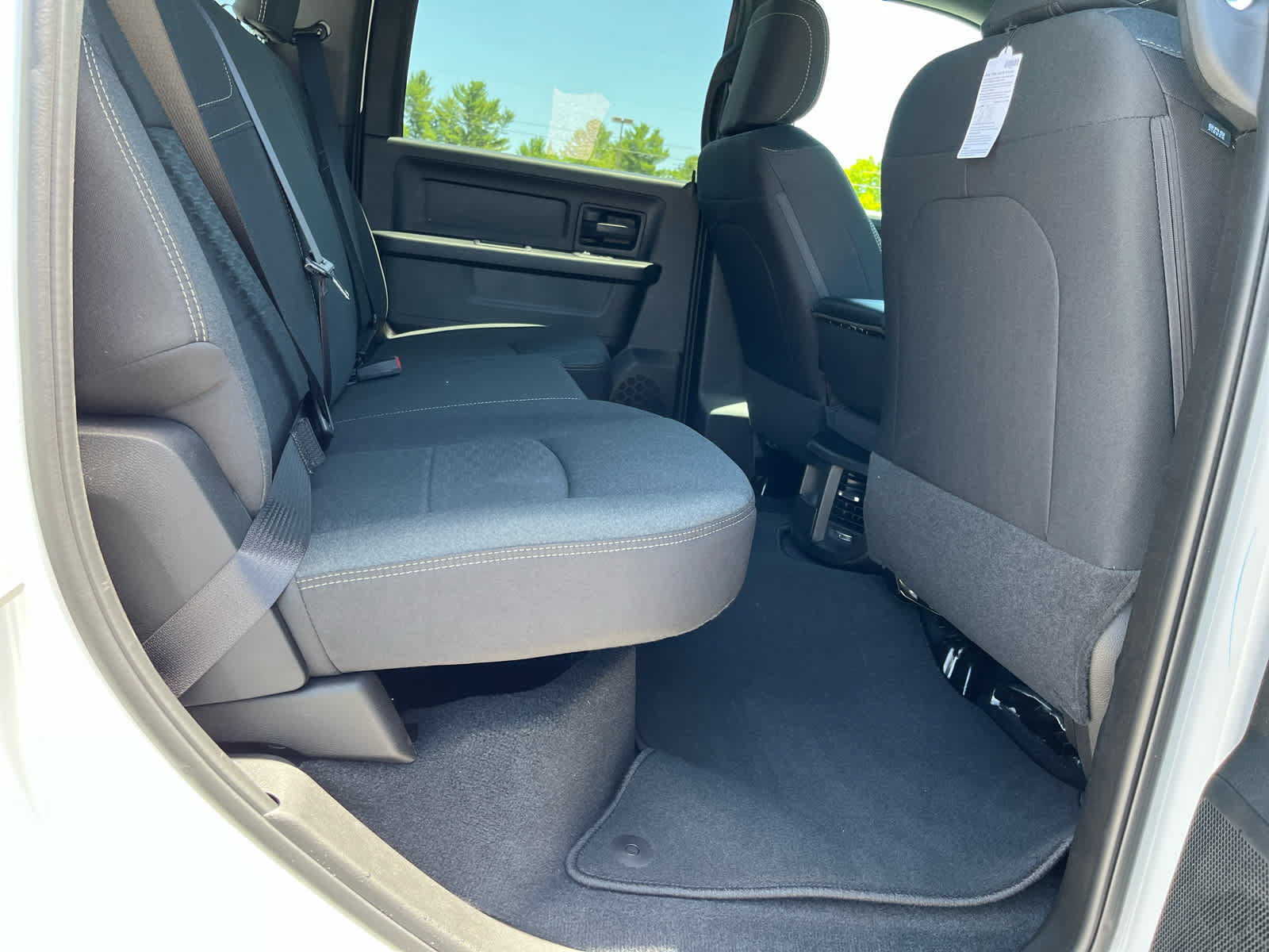 New 2026 RAM 3500 Tradesman AWD/4WD image 30