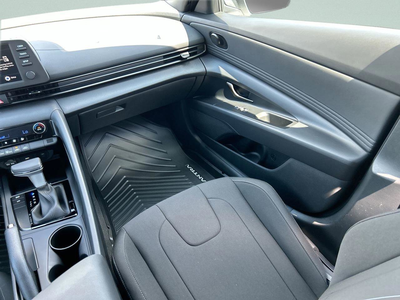 New 2026 Hyundai Elantra Sport FWD image 23