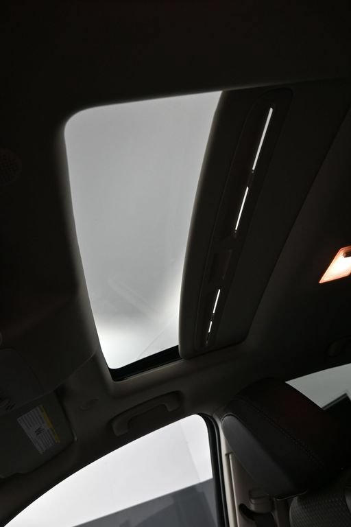 Used 2021 Buick Encore Preferred w/ Safety Package II image 18