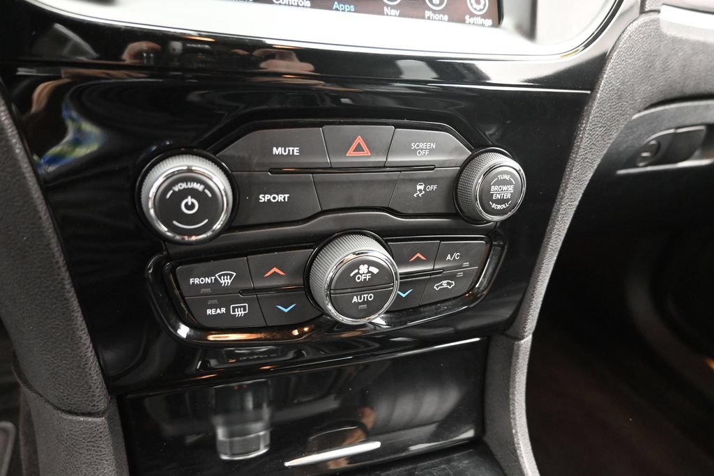 Used 2018 Chrysler 300 S w/ S Model Appearance Package RWD image 20