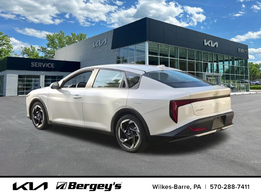 Certified 2025 Kia K4 EX FWD image 7