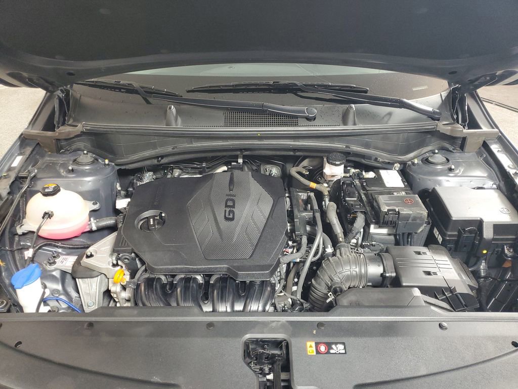 Used 2024 Kia Sportage EX image 9