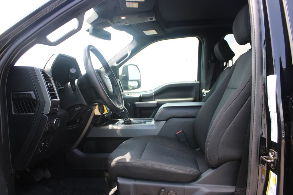 Used 2020 Ford F150 XLT w/ Equipment Group 302A Luxury AWD/4WD image 27