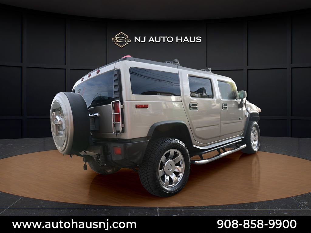 Used 2005 HUMMER H2 w/ Preferred Equipment Group image 8