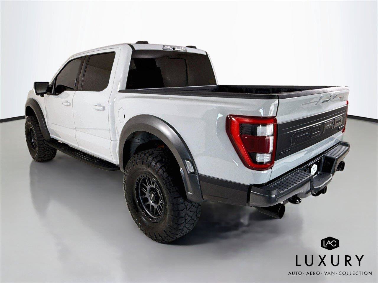 Used 2023 Ford F150 Raptor AWD/4WD image 8