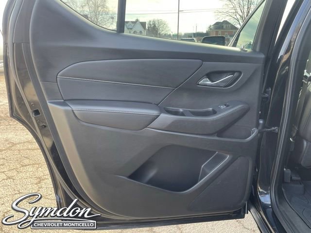 Used 2023 Chevrolet Traverse Premier w/ Redline Edition AWD/4WD image 19