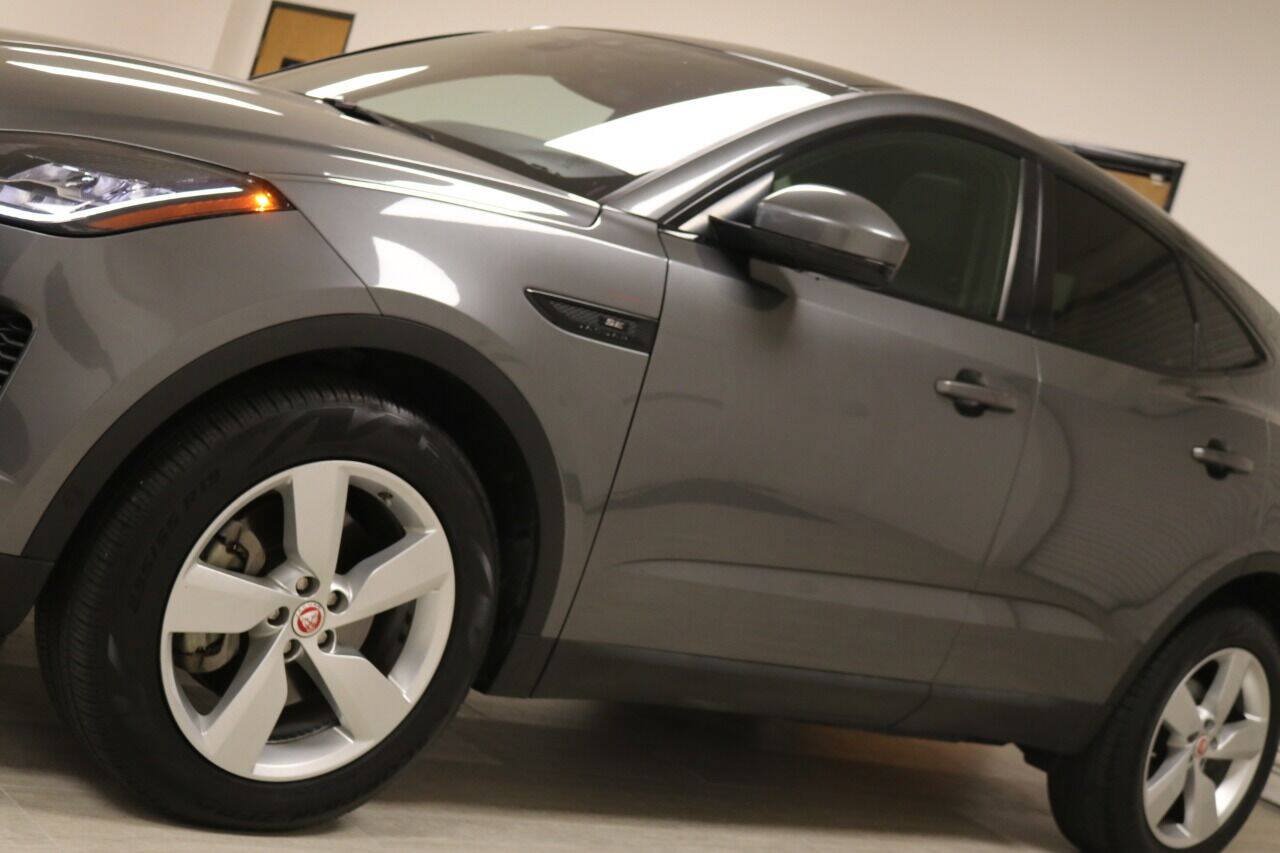 Used 2020 Jaguar E-PACE SE AWD/4WD image 13