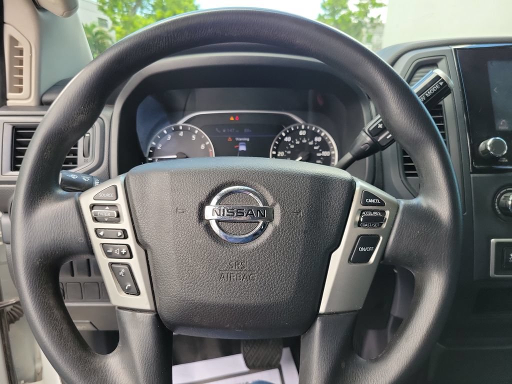 Used 2022 Nissan Titan S RWD image 14